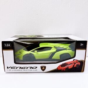 NEW! Lamborghini Veneno Friction Car 1:24 Scale Green Car Collectible Toy